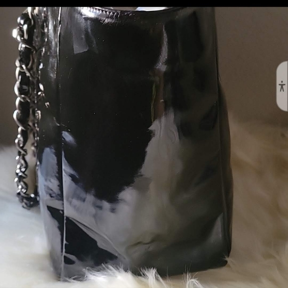 Designer CHANEL Patent Perforated Leather Triple CC Tote Bg with Pouch! - Picture 3 of 14